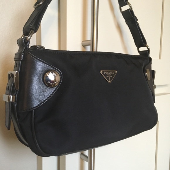 PRADA Tessuto + Nappa S in Nero - Picture 3 of 12